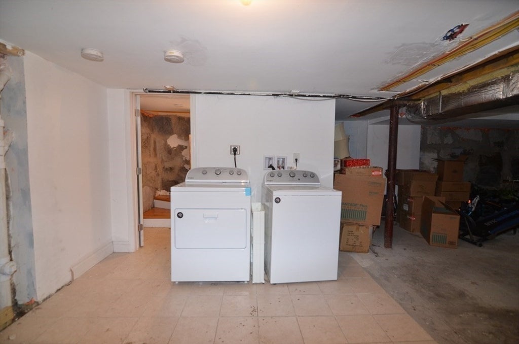 2 Antwerp St #1, Milton, MA, 2 Antwerp St #1, Milton, MA Photo #12