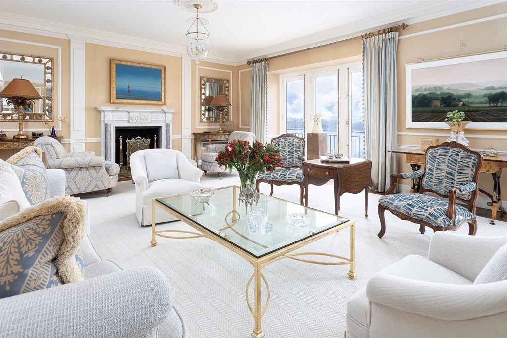 274 Beacon Street PH