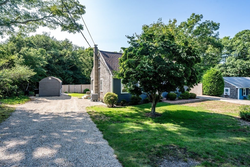 25 Bakers Dr
