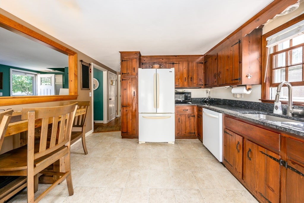 25 Bakers Dr, Harwich, MA, 25 Bakers Dr, Harwich, MA Photo #18
