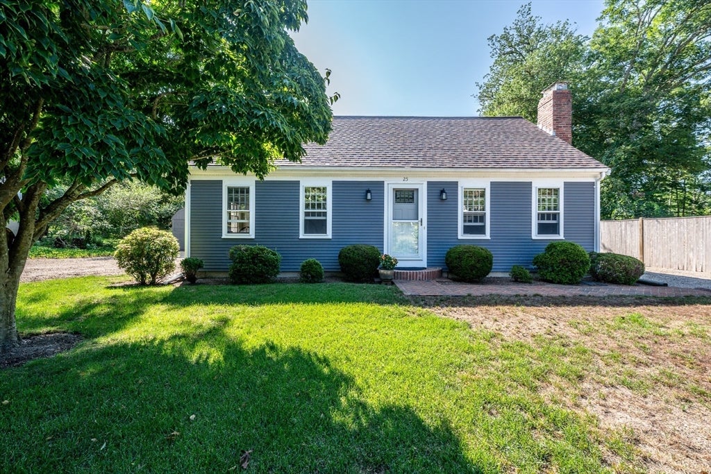 25 Bakers Dr