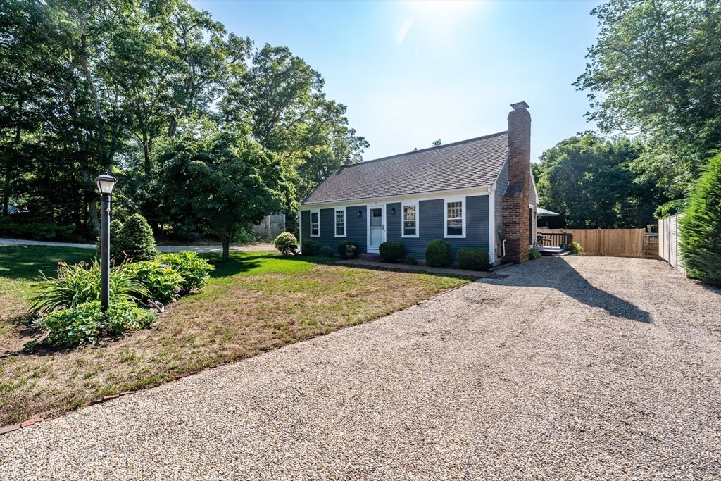 25 Bakers Dr