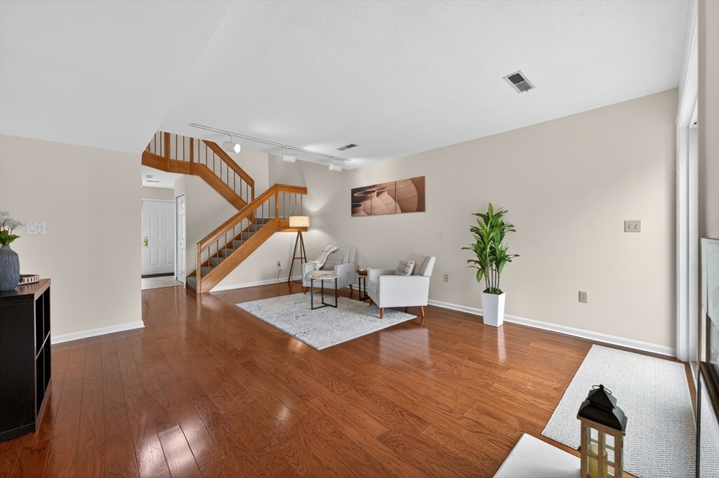 16 Canvasback Way #16, Walpole, MA Photo #5