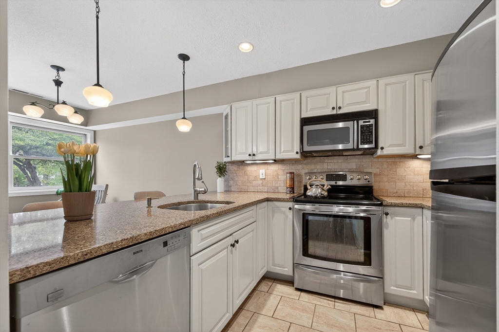16 Canvasback Way #16, Walpole, MA Photo #13