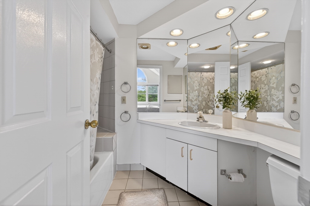 16 Canvasback Way #16, Walpole, MA Photo #23
