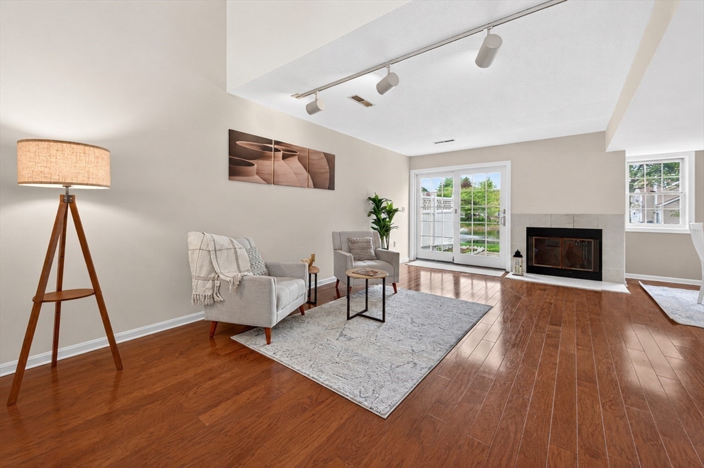 16 Canvasback Way #16, Walpole, MA Photo #2