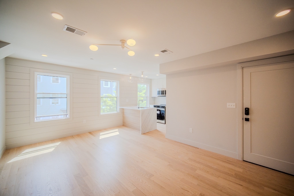 88 Maverick Street 2