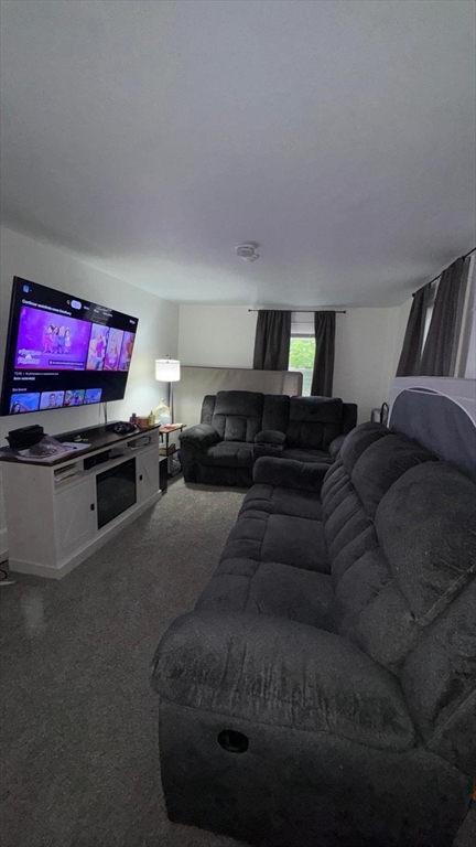196 Myrtle St, Rockland, MA Photo #25