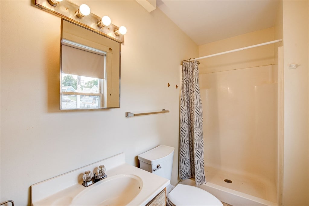 52 Bemis Rd, Fitchburg, MA, 52 Bemis Rd, Fitchburg, MA Photo #37