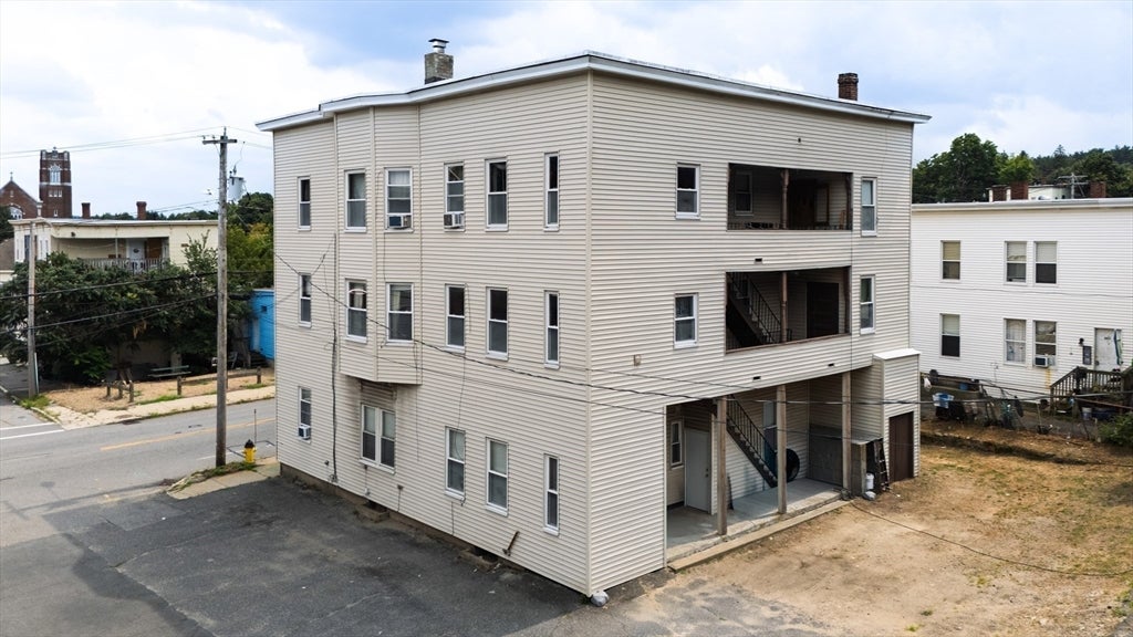 52 Bemis Rd, Fitchburg, MA, 52 Bemis Rd, Fitchburg, MA Photo #1