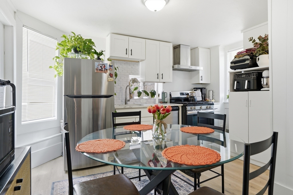 43 Wamesit St, Lowell, MA Photo #14