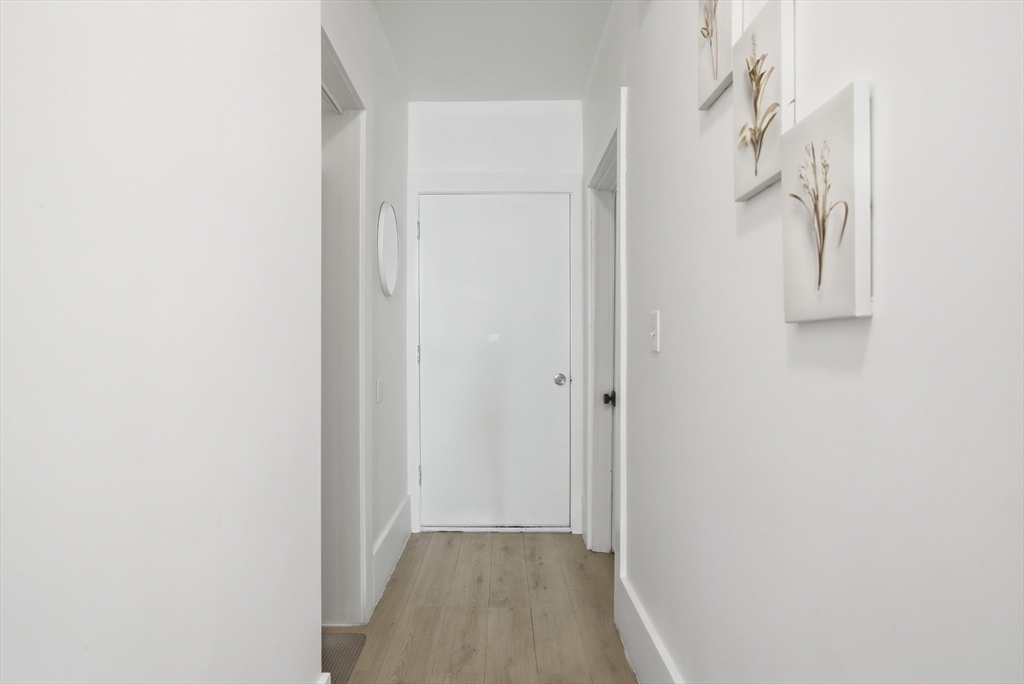 43 Wamesit St, Lowell, MA Photo #7