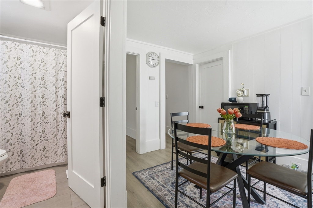 43 Wamesit St, Lowell, MA Photo #17