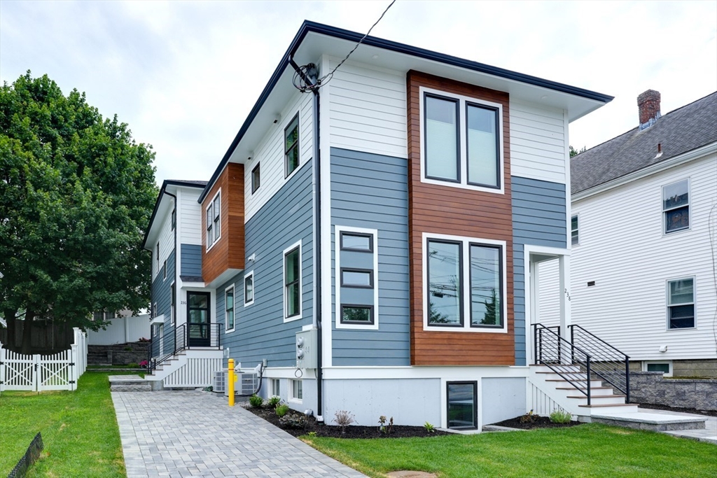 236-238 Sycamore Street 236