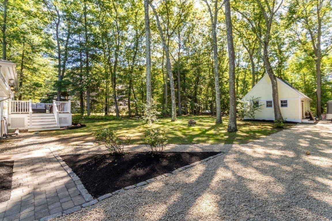30 Sarah St, Burlington, MA Photo #39