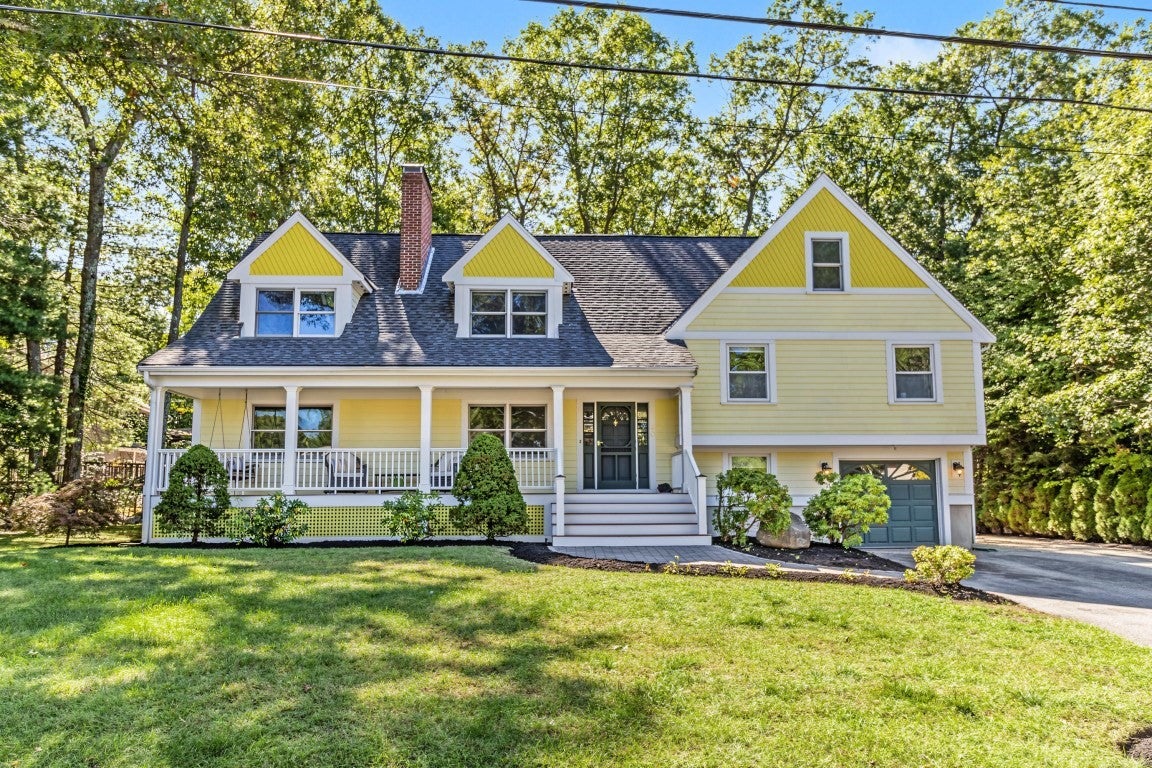 30 Sarah St, Burlington, MA Photo #1