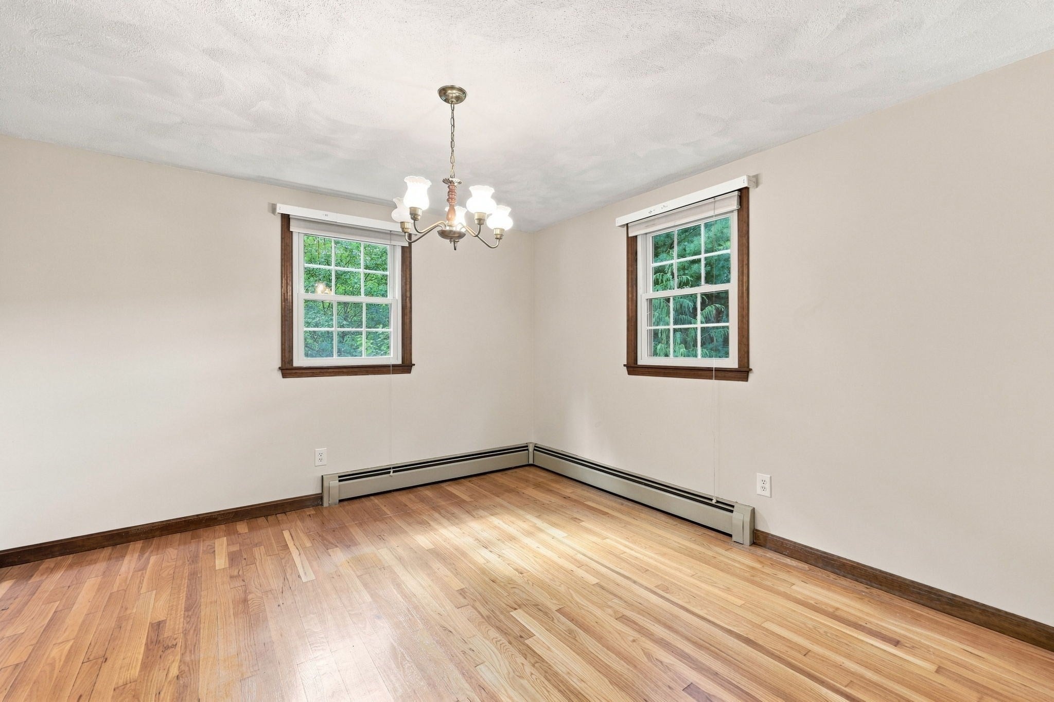 30 Ideal Ave, Chelmsford, MA Photo #9