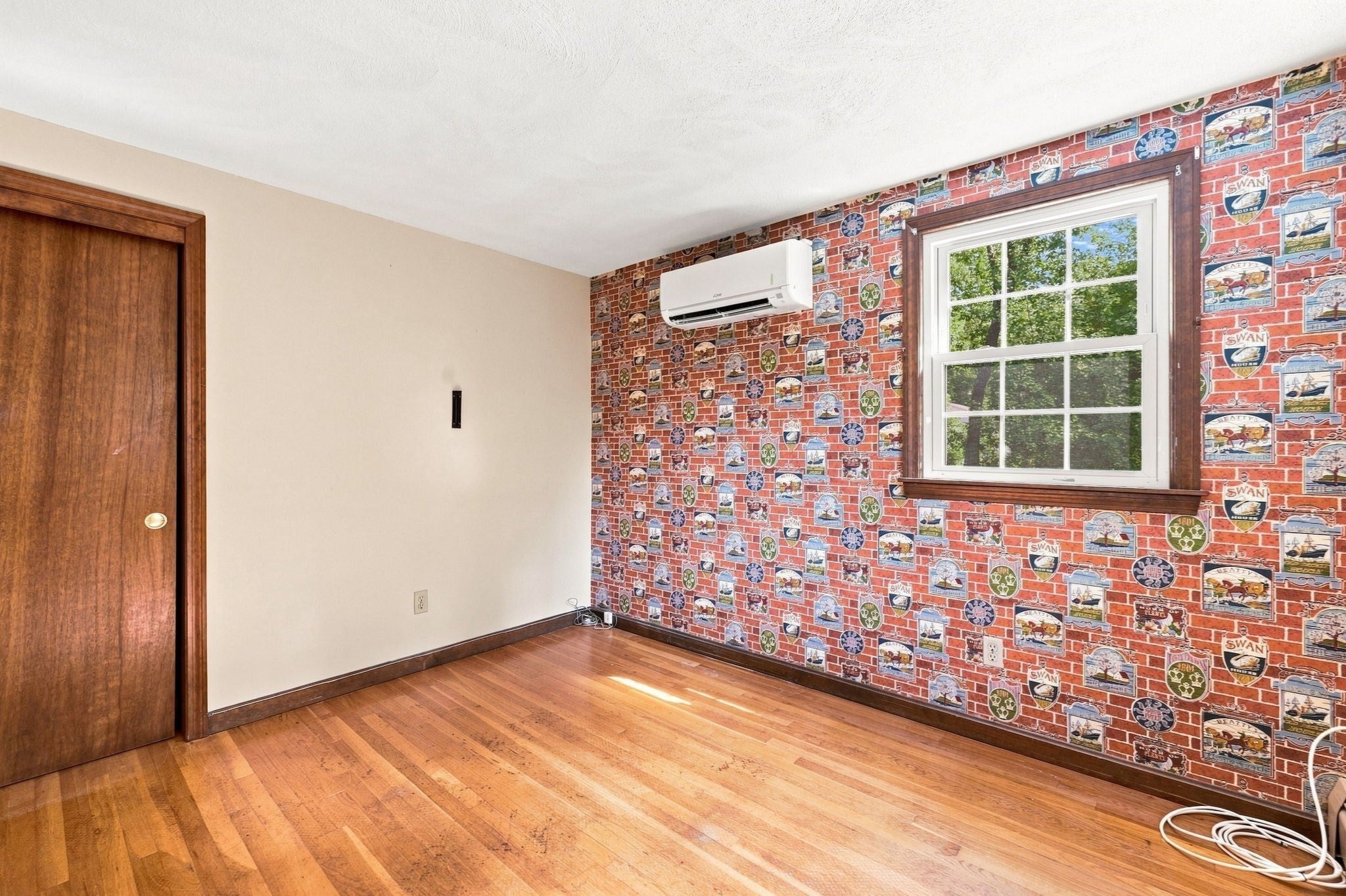 30 Ideal Ave, Chelmsford, MA Photo #31