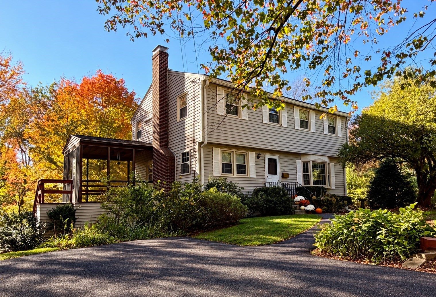 30 Ideal Ave