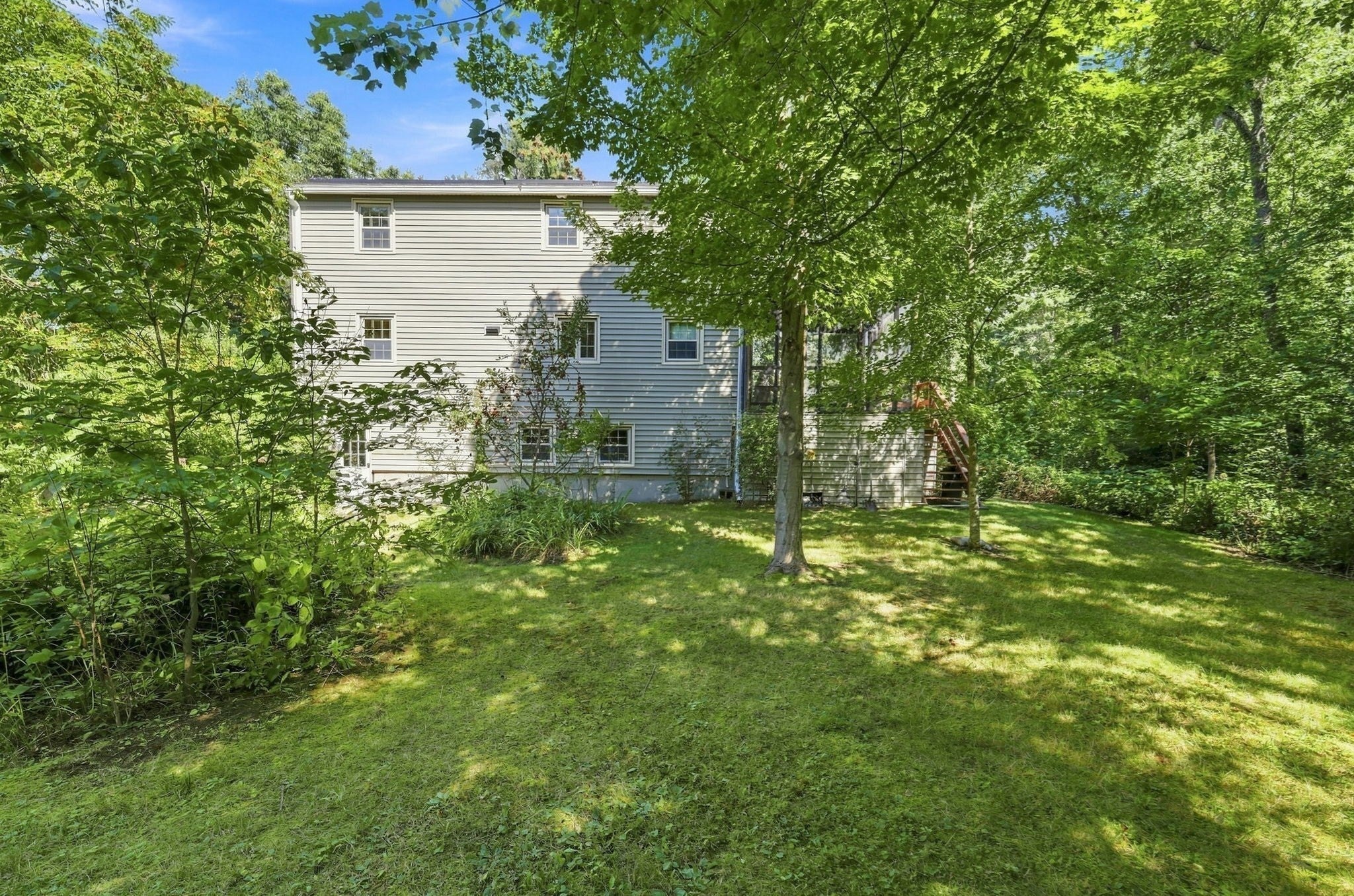 30 Ideal Ave, Chelmsford, MA Photo #36