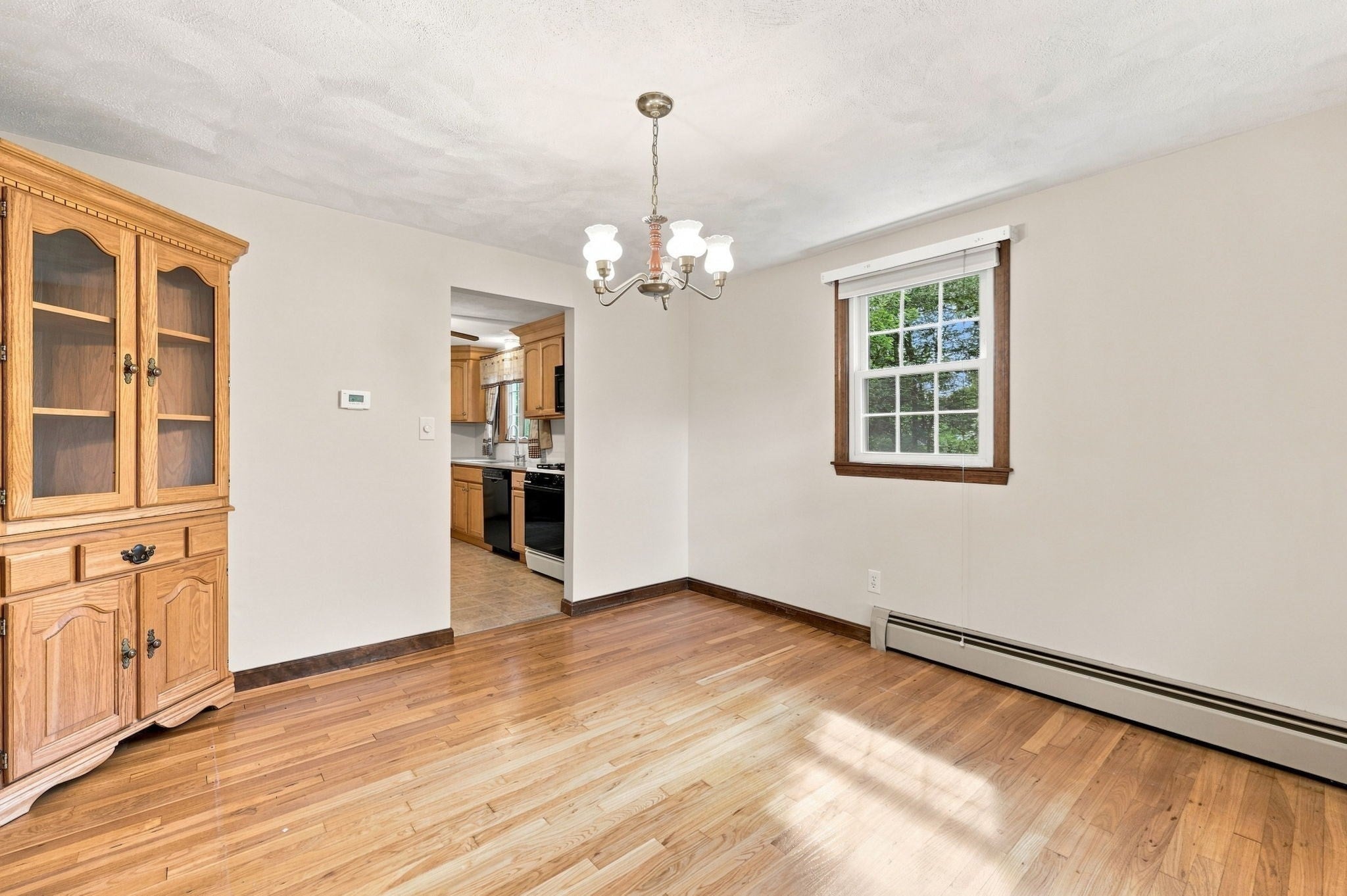 30 Ideal Ave, Chelmsford, MA Photo #10