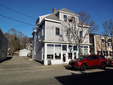 Photo of 299 Court Street #2, Plymouth, MA 02360 (MLS # 73481503)