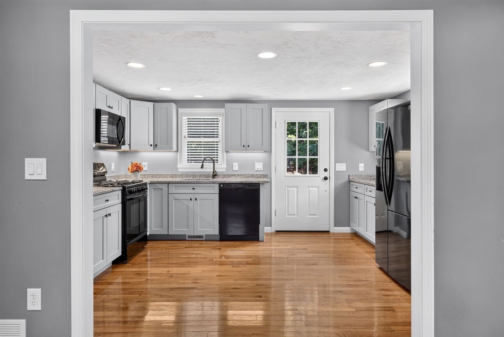52 Willimantic Drive, Barnstable, MA, 52 Willimantic Drive, Barnstable, MA Photo #6