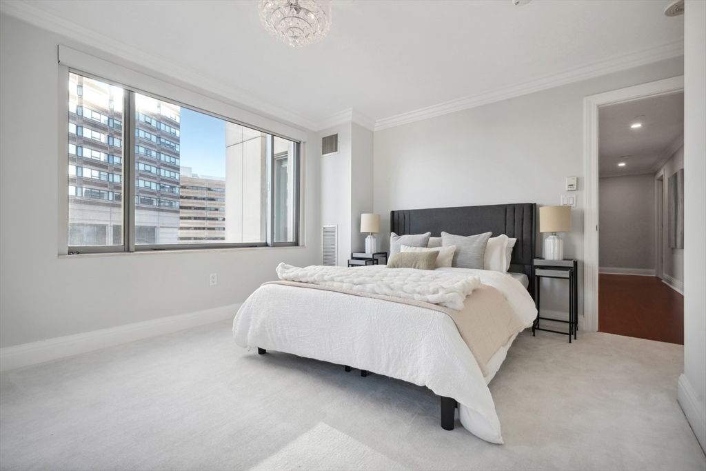 Boston, Massachusetts 02116, United States, 3 Bedrooms Bedrooms, ,3 BathroomsBathrooms,Residential,Active,85766