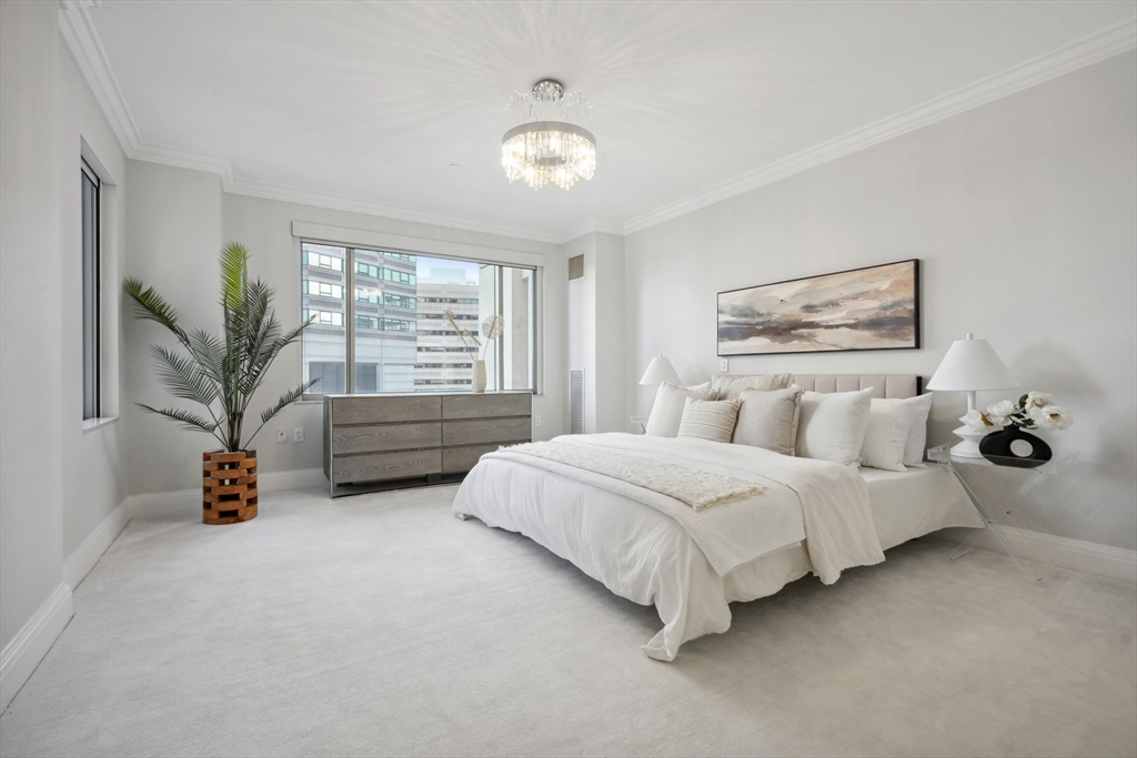 Boston, Massachusetts 02116, United States, 3 Bedrooms Bedrooms, ,3 BathroomsBathrooms,Residential,Active,85766