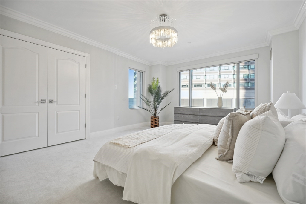 Boston, Massachusetts 02116, United States, 3 Bedrooms Bedrooms, ,3 BathroomsBathrooms,Residential,Active,85766