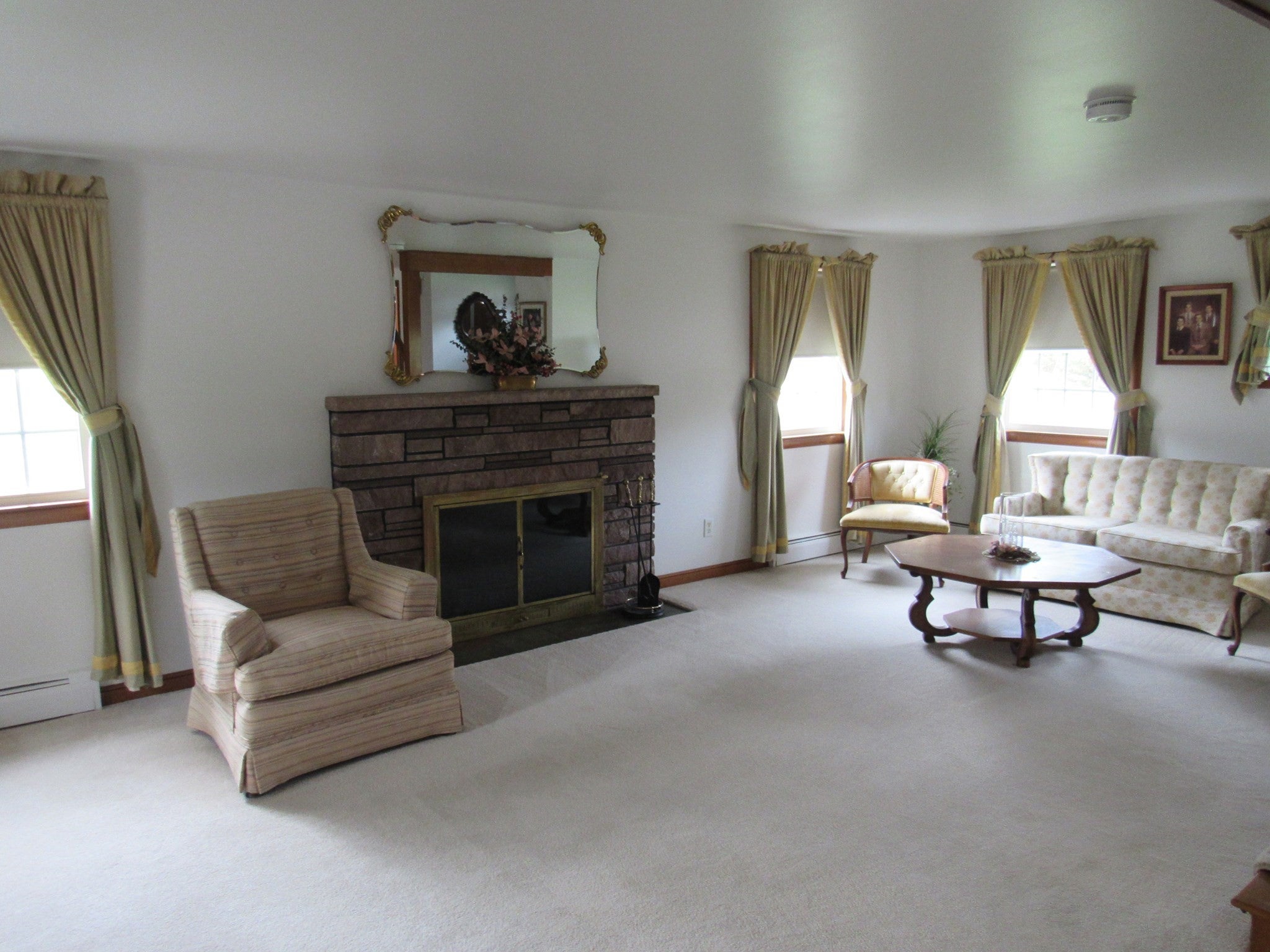 14 Pinegrove Rd, Hingham, MA Photo #11