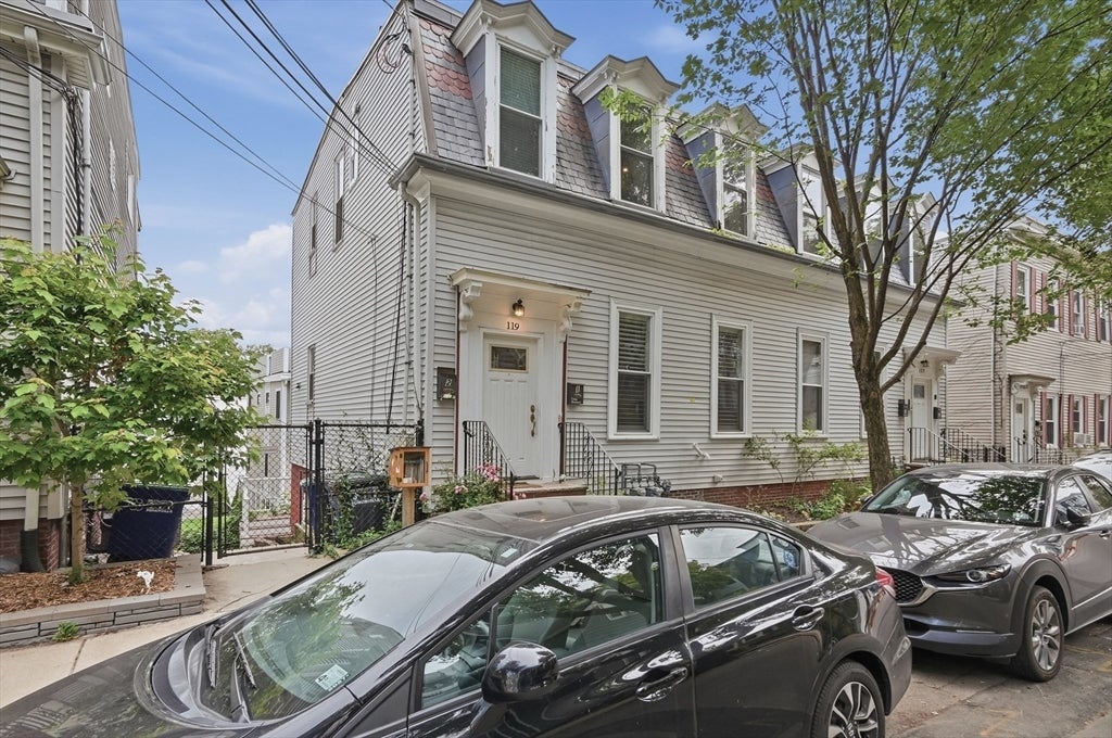 119 Heath Street #2, Somerville, MA Photo #2