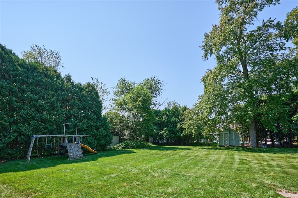 26 Oliver St, Easthampton, MA, 26 Oliver St, Easthampton, MA Photo #27