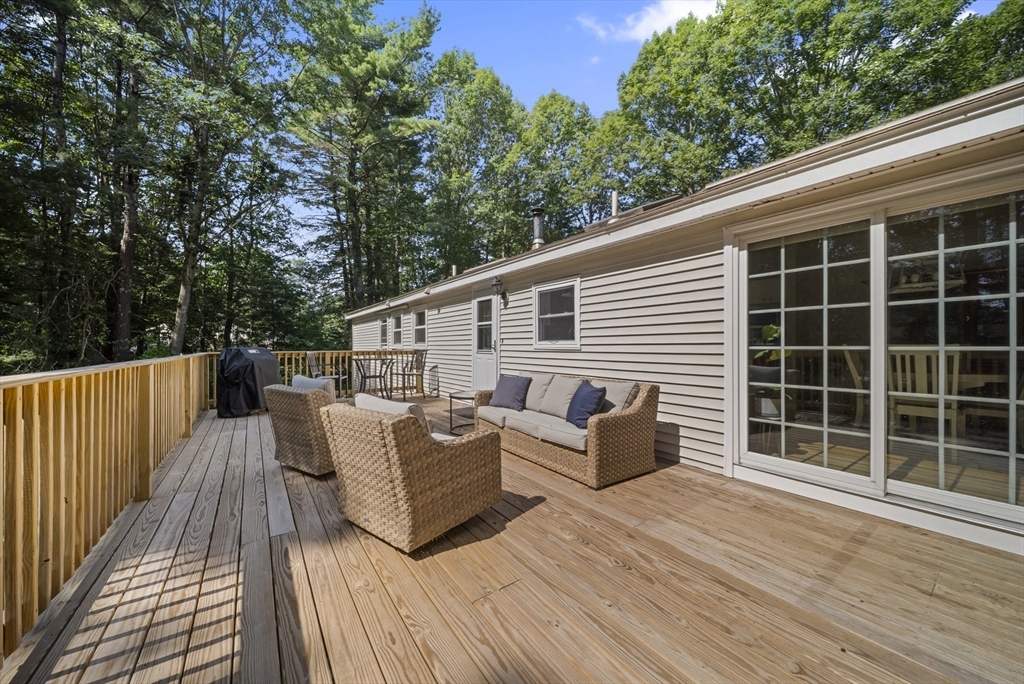 21 Woodman Rd