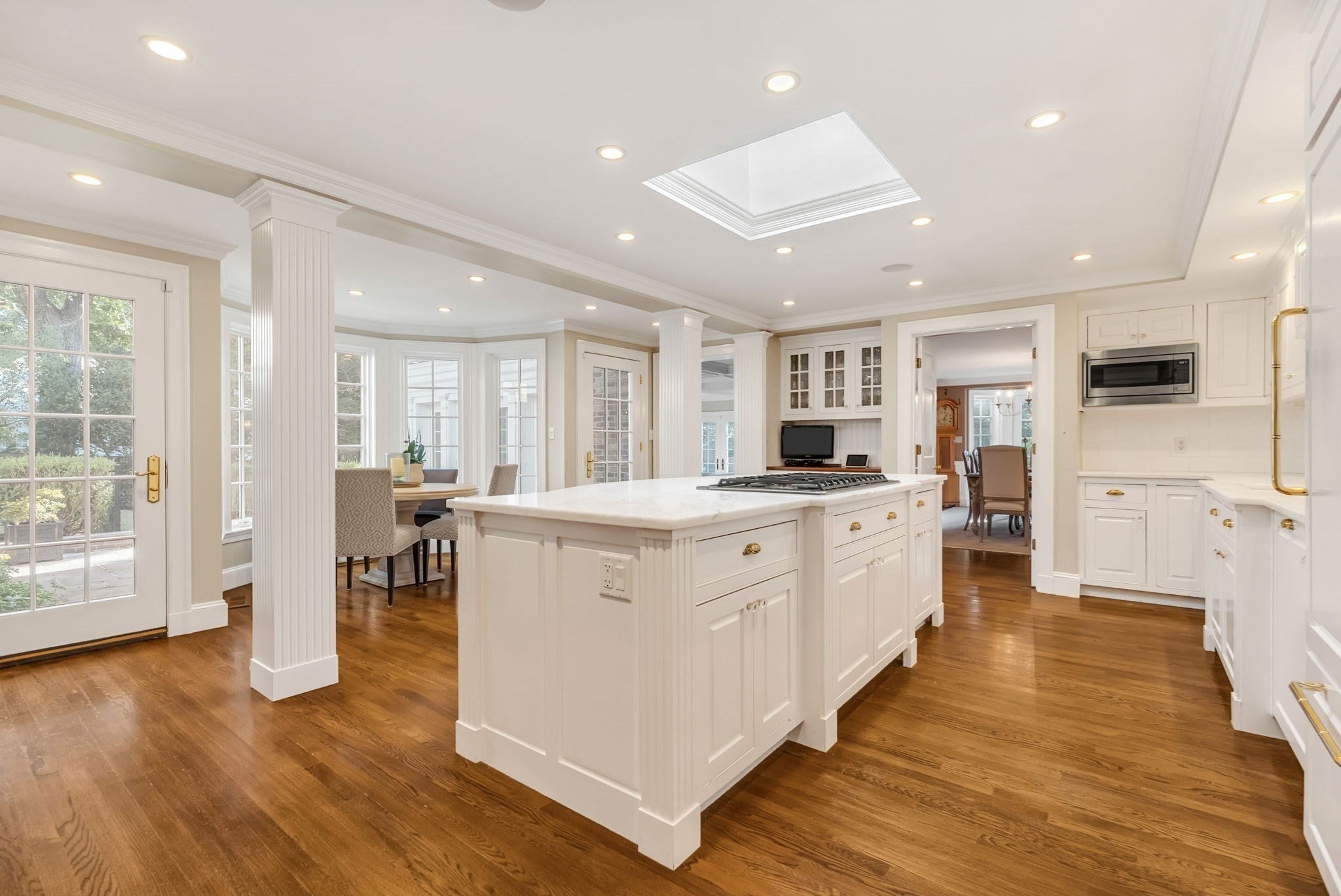 135 Edmunds Road, Wellesley, MA Photo #8