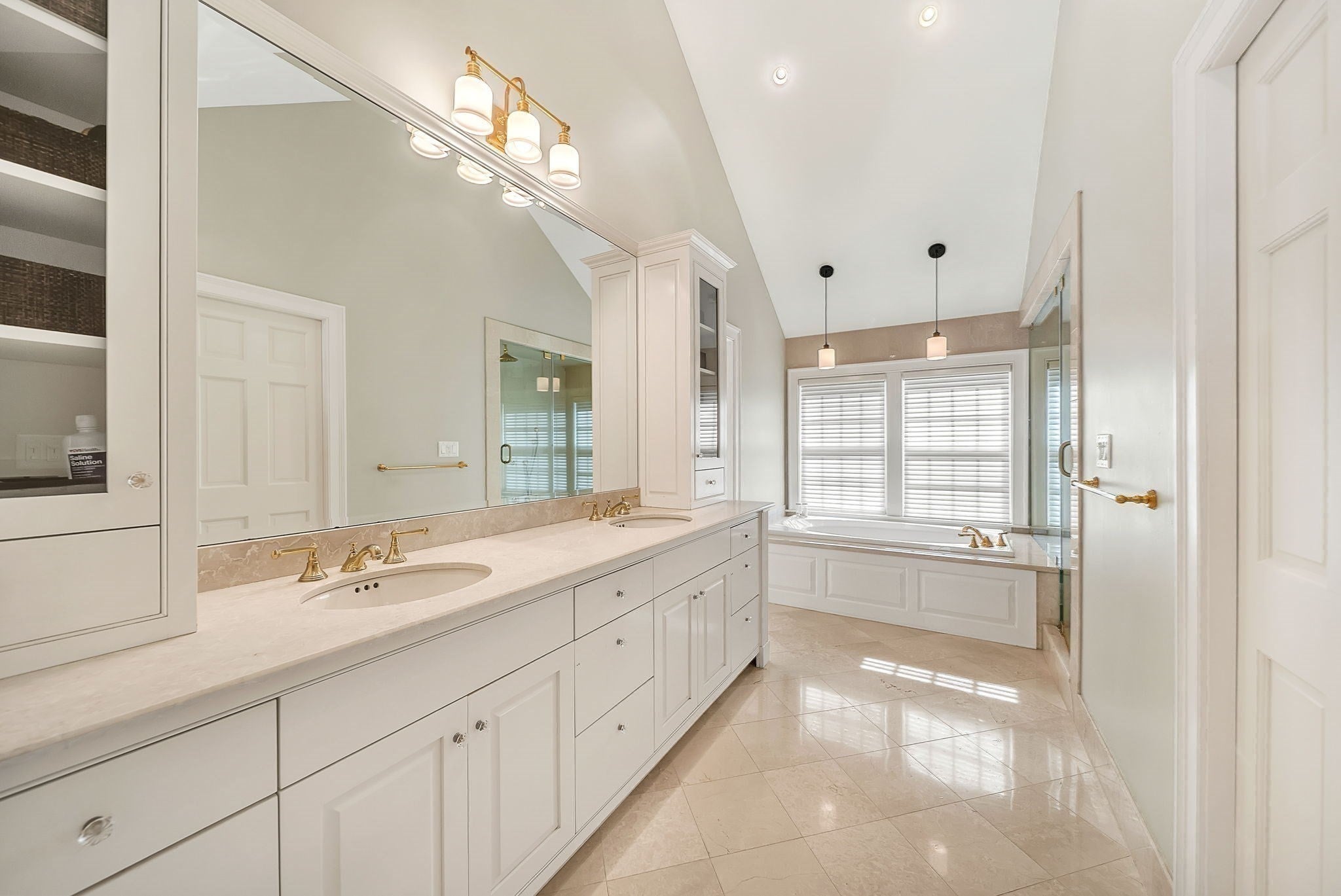 135 Edmunds Road, Wellesley, MA Photo #18