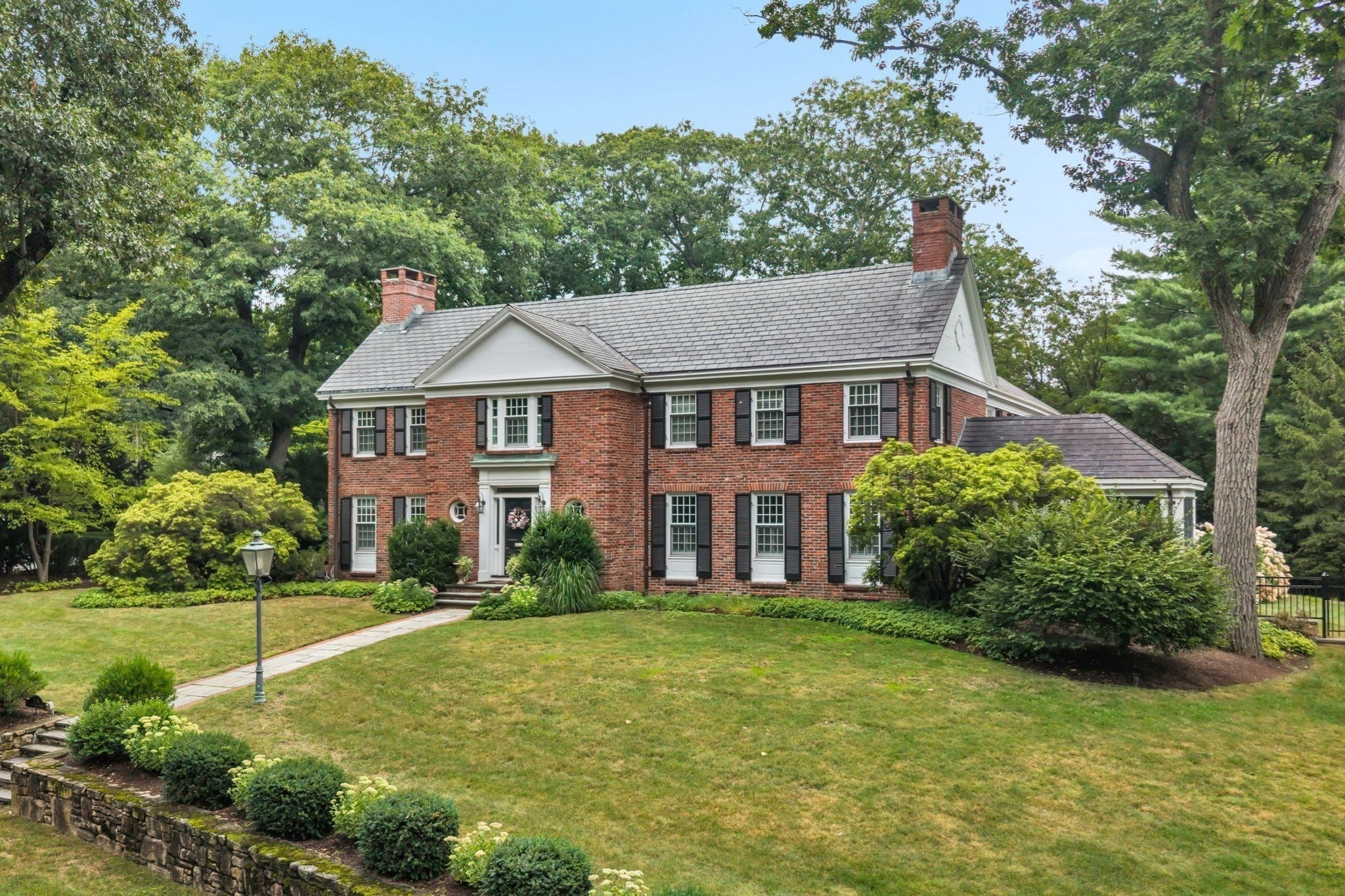 135 Edmunds Road