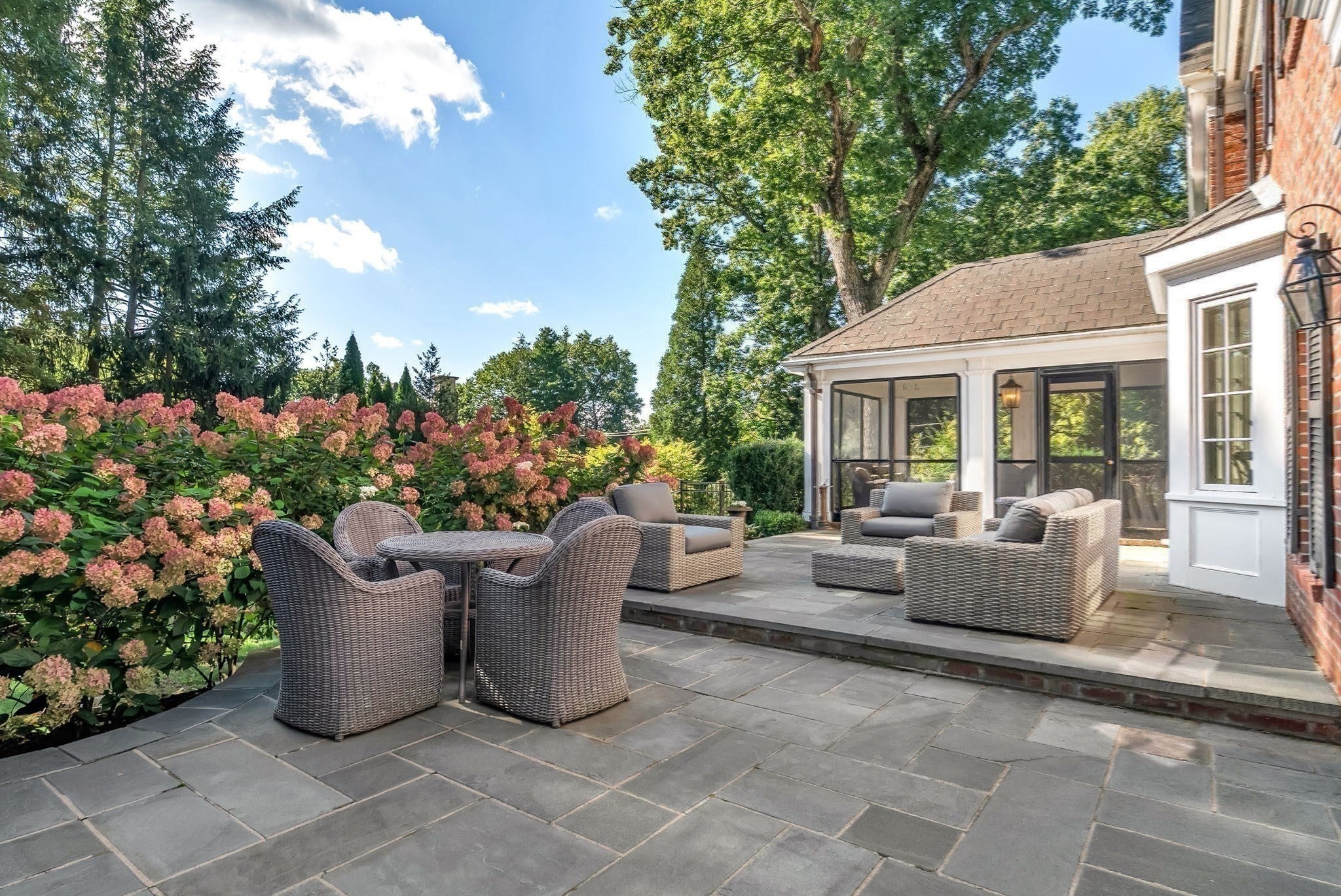 135 Edmunds Road, Wellesley, MA Photo #26