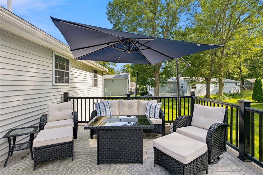 19 Sawdy Pond Avenue, Tiverton, RI, 19 Sawdy Pond Avenue, Tiverton, RI Photo #18