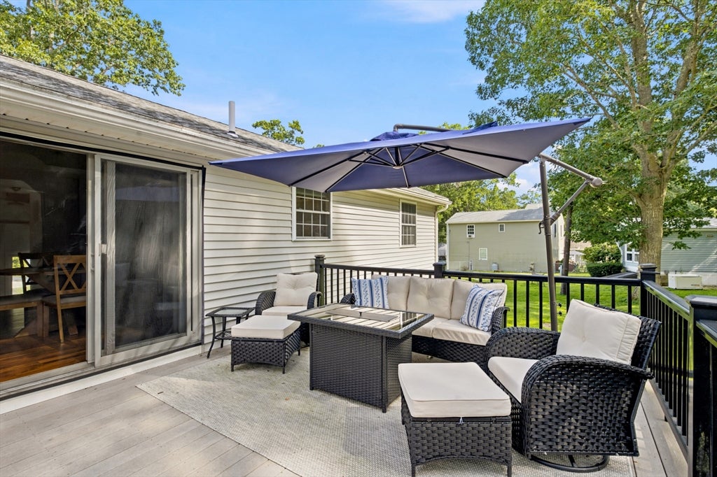 19 Sawdy Pond Avenue, Tiverton, RI, 19 Sawdy Pond Avenue, Tiverton, RI Photo #17