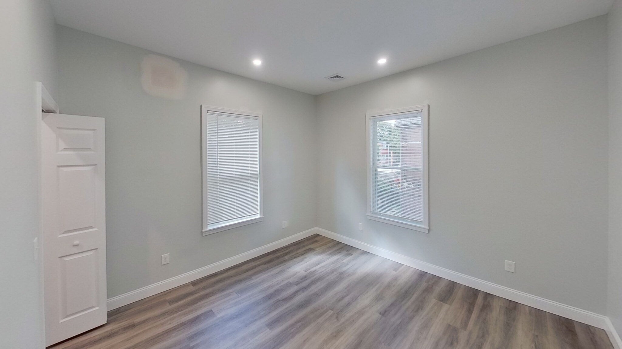 23 Oakwood St 2