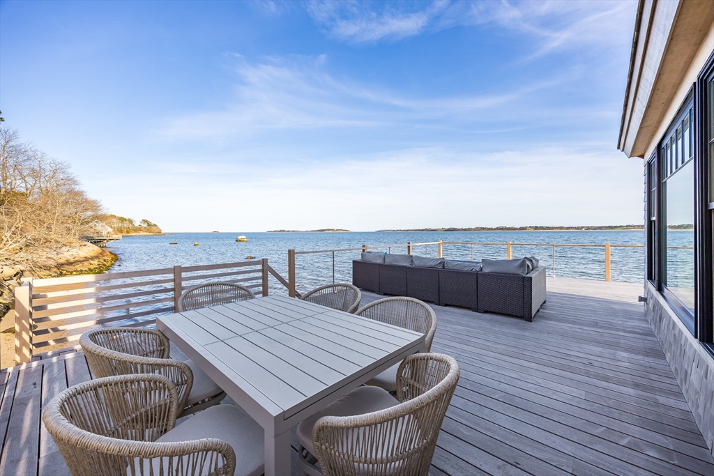 Orleans, Massachusetts 02653, United States, 5 Bedrooms Bedrooms, ,8 BathroomsBathrooms,Residential,Active,43345