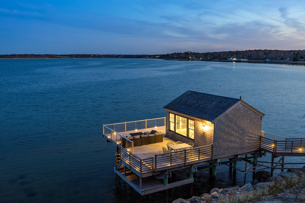 Orleans, Massachusetts 02653, United States, 5 Bedrooms Bedrooms, ,8 BathroomsBathrooms,Residential,Active,43345