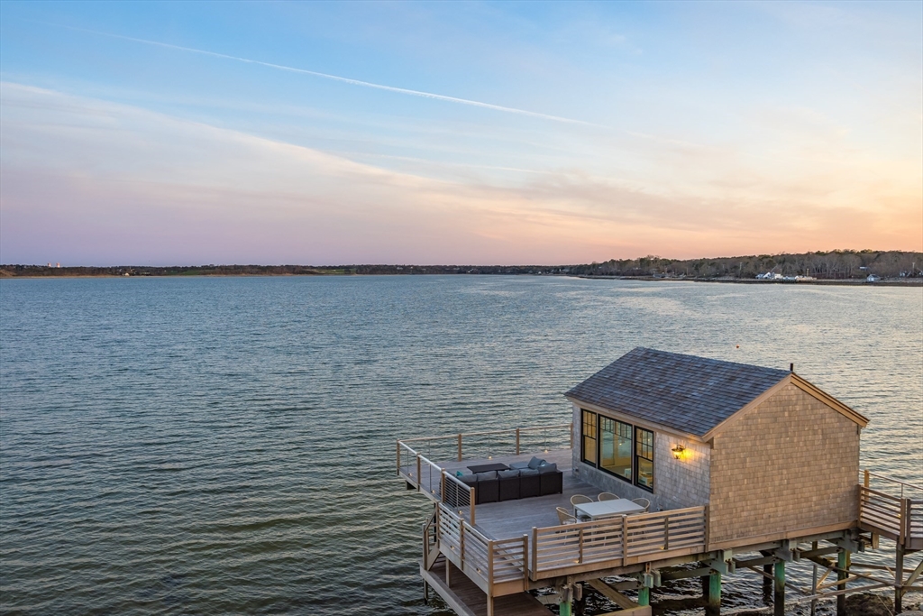 71 Towhee Ln