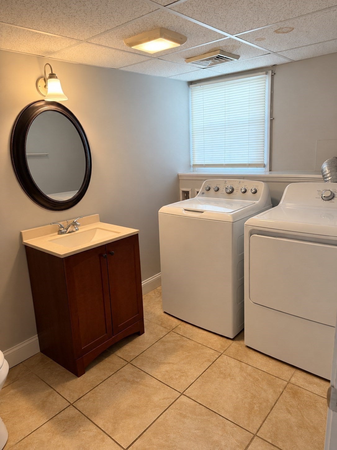 70 Frye Rd, Methuen, MA, 70 Frye Rd, Methuen, MA Photo #17