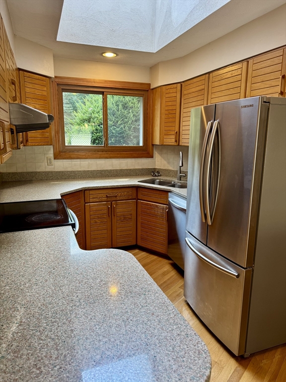 18 Milldam Rd