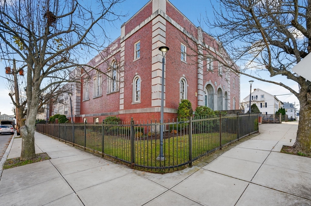 171 Ogrady St 303 aka 26