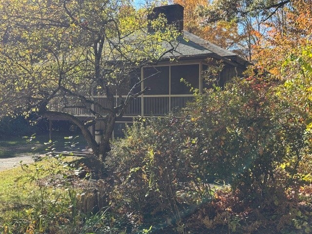 Photo of 152 River Street, Middleton, MA 01949 (MLS # 73594802)