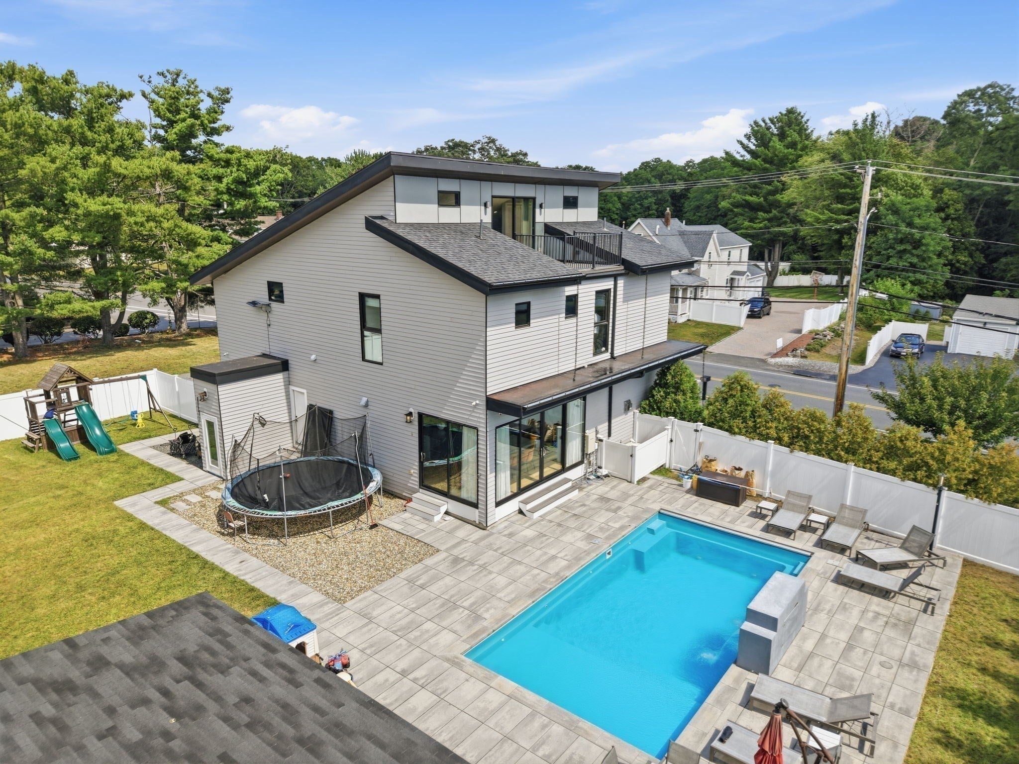 61 Walnut St, Saugus, MA, 61 Walnut St, Saugus, MA Photo #37