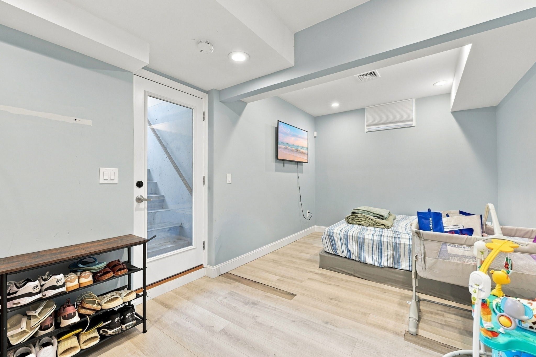 61 Walnut St, Saugus, MA, 61 Walnut St, Saugus, MA Photo #28